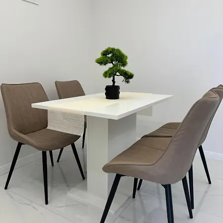 Apartmani Emanuel Nin Exteriör bild